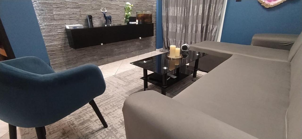 Makarena'S House Apartment Tríkala Екстериор снимка